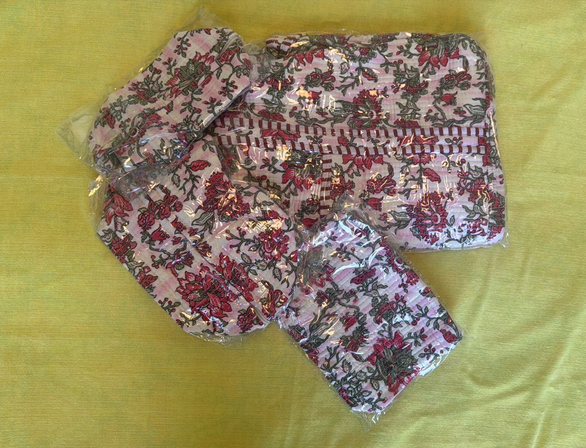 Bolso de viaje + 3 neceseres