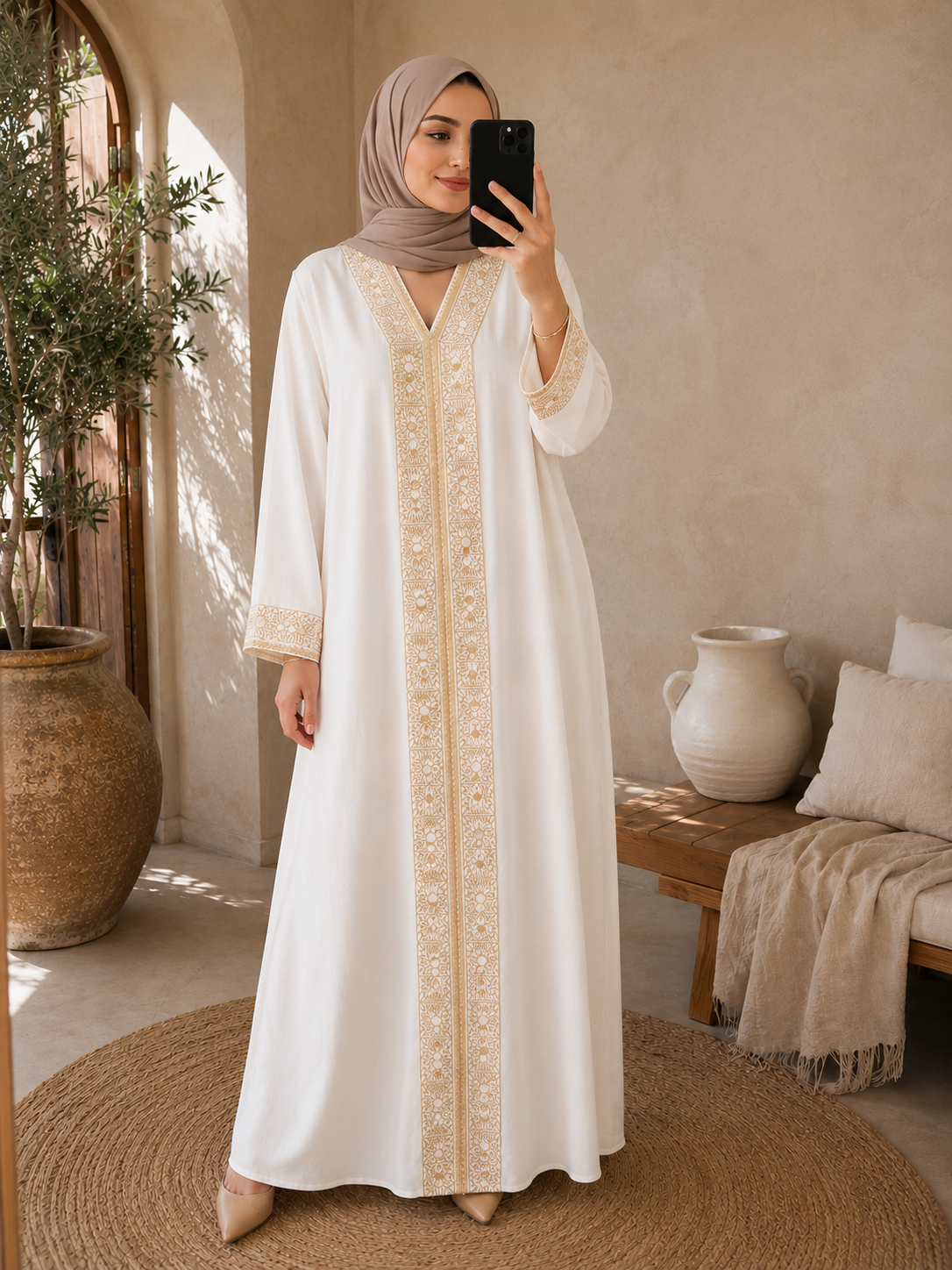 Abaya Dana
