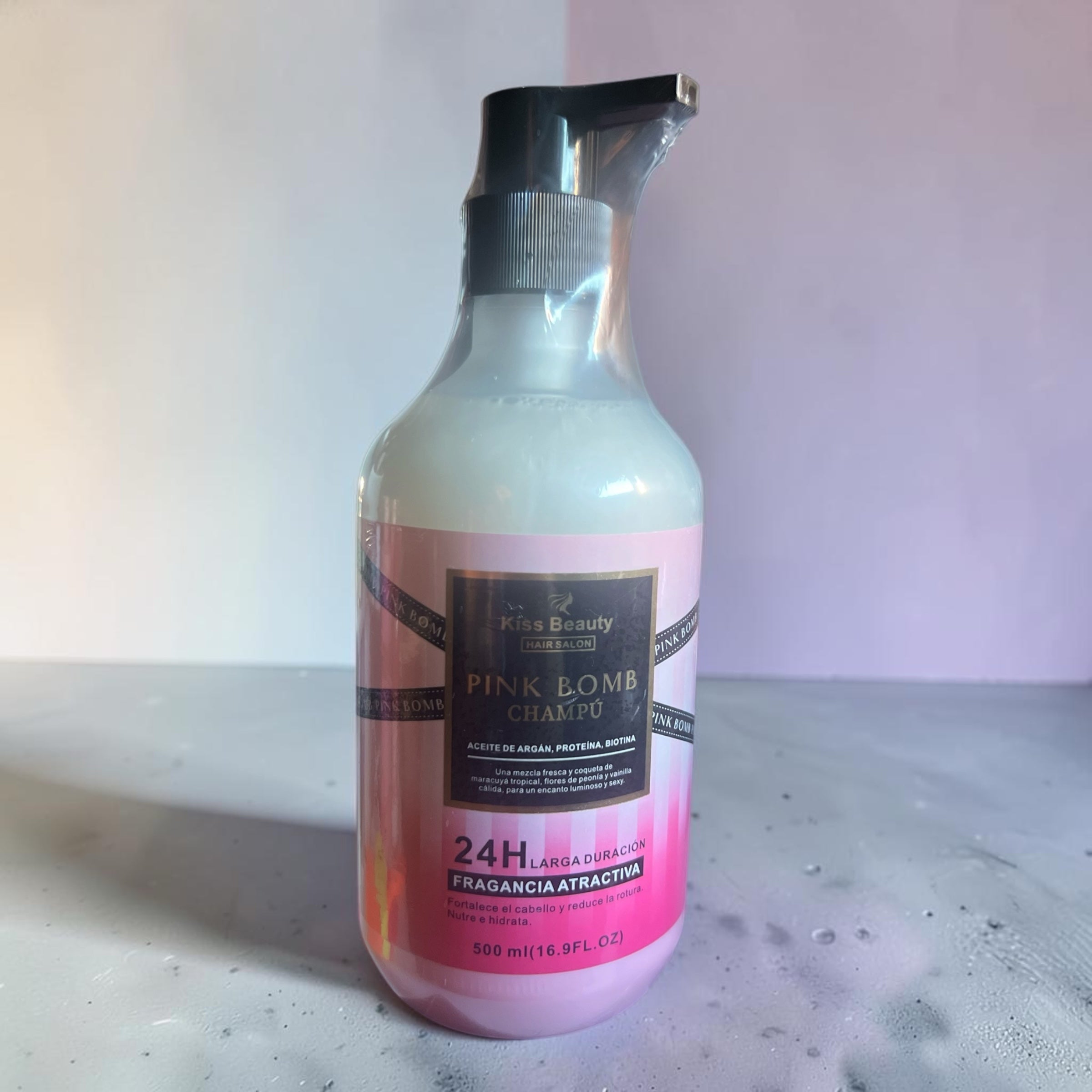 Champú reparador Pink Bomb de Selsebil con aceite de argán, biotina y dosificador de 500 ml para cabello dañado