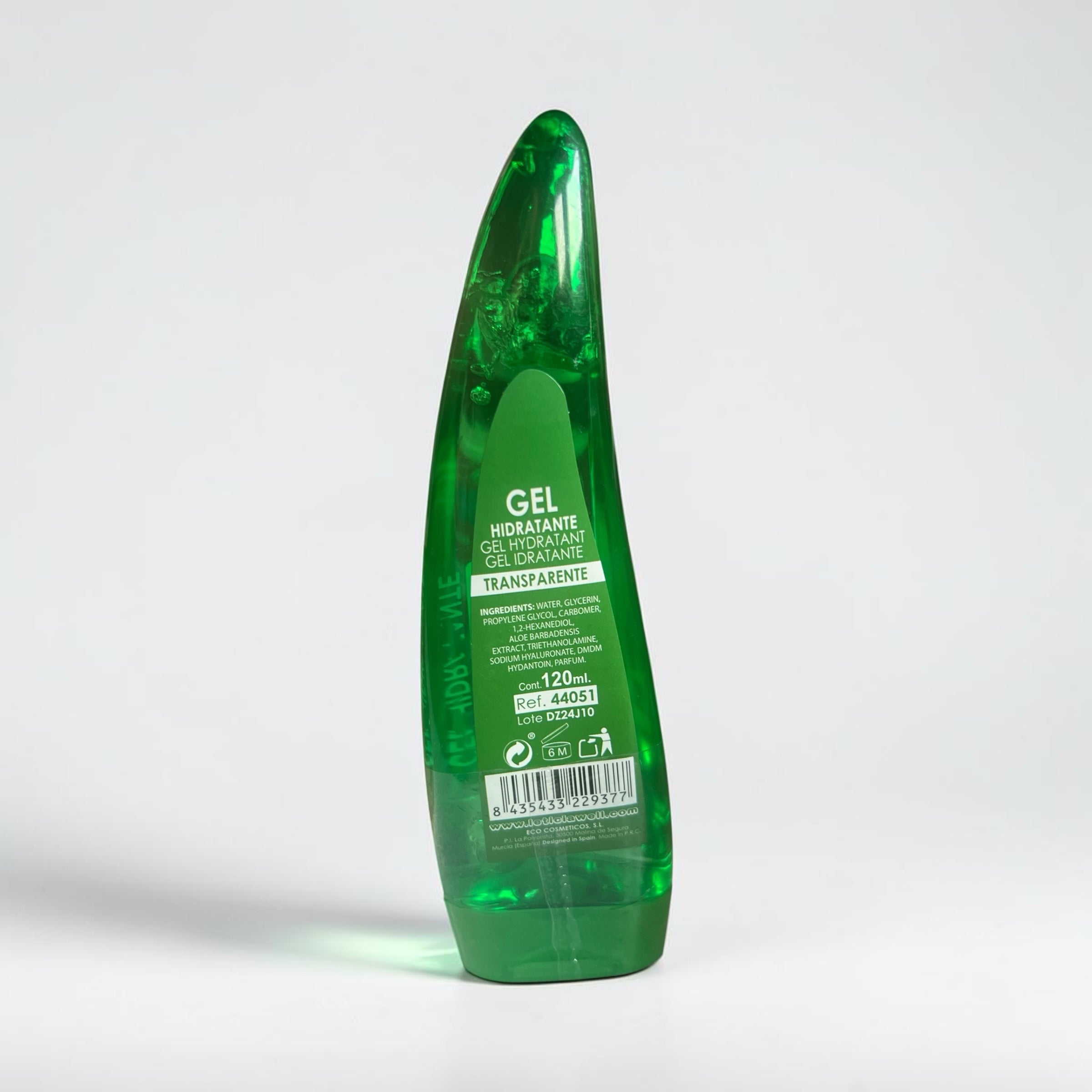 Gel hidratante de aloe vera Selsebil en envase verde con forma de hoja, ideal para calmar e hidratar la piel.
