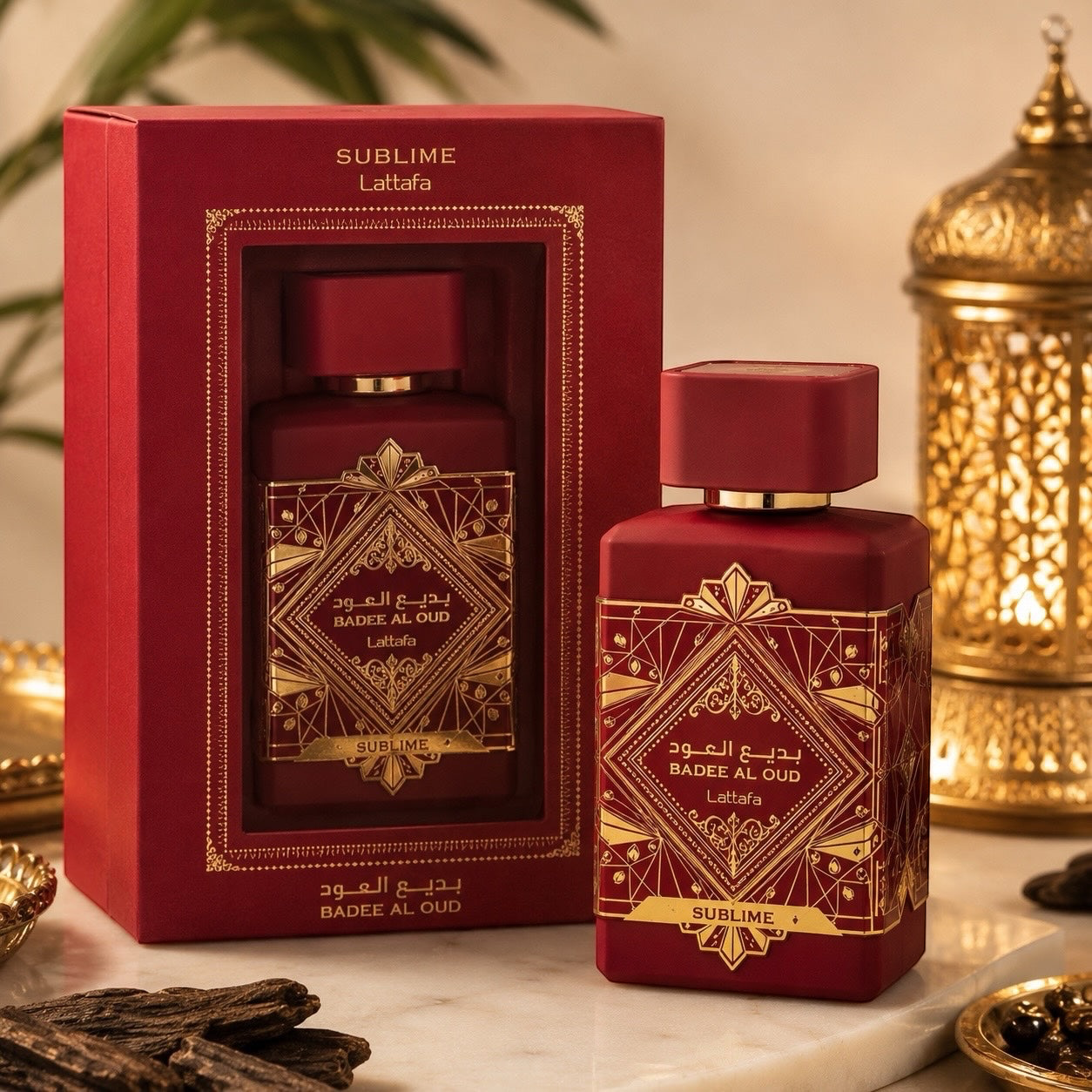 Perfume Selsebil Lattafa Badee Al Oud Sublime en frasco rojo mate con detalles dorados y caja de presentación elegante